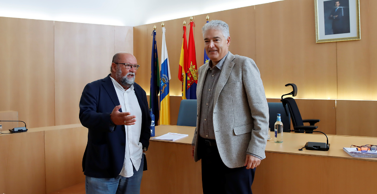 El alcalde de Tías, José Juan Cruz Saavedra